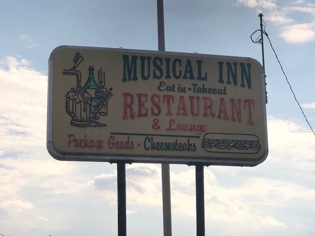  Musical Inn Sign